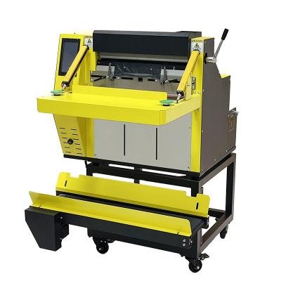 Tabletop auto bagger machine for ecommerce